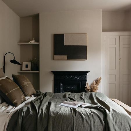 The Curator'S Apartment - Spacious 2 Bedrooms Bath Exteriér fotografie