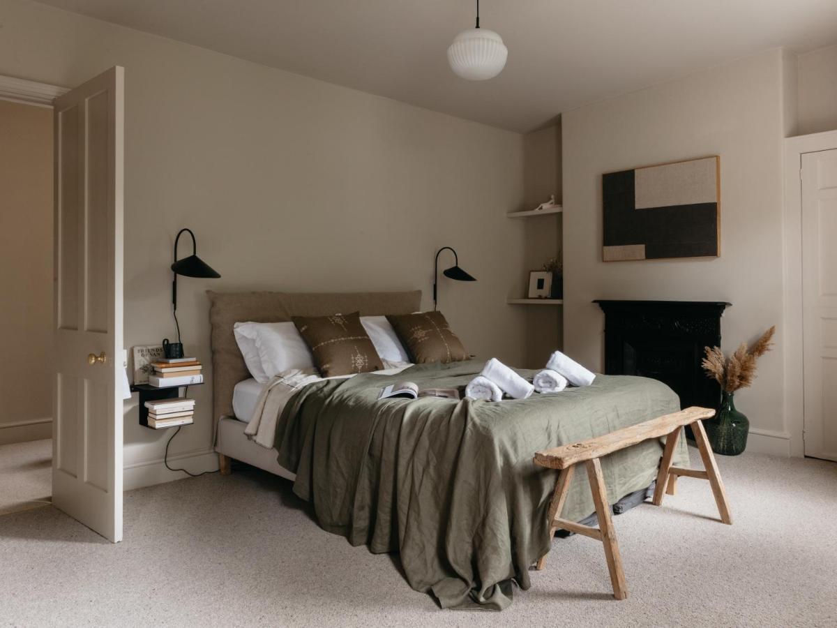 The Curator'S Apartment - Spacious 2 Bedrooms Bath Exteriér fotografie